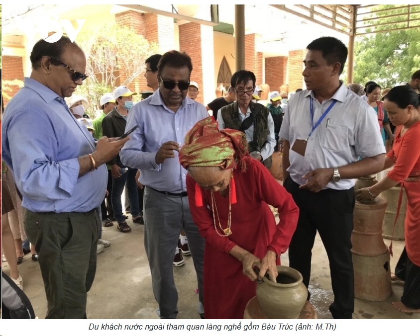 Gốm Chăm Bàu Trúc