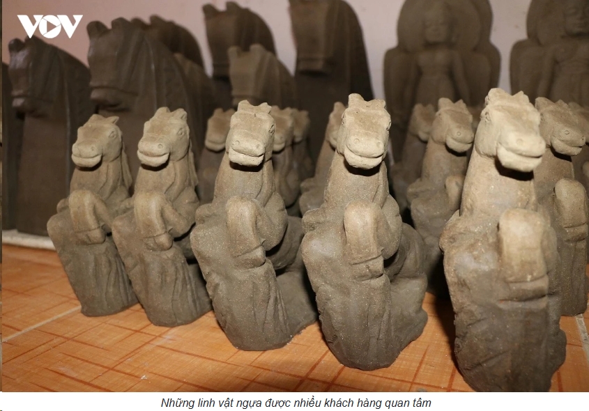 Nung gốm lộ thiên