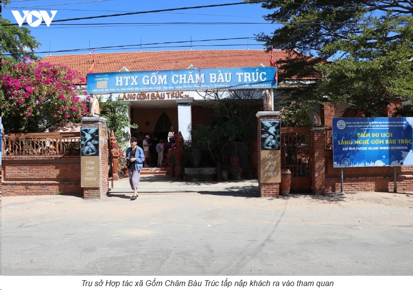 Sản phẩm gốm Chăm